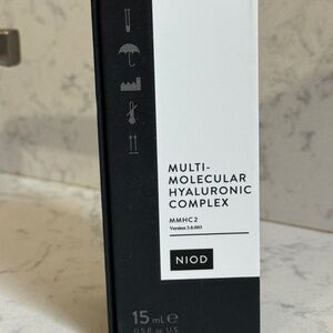 Multi molecular hyaluronic complex